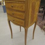 690 1116 CHEST OF DRAWERS